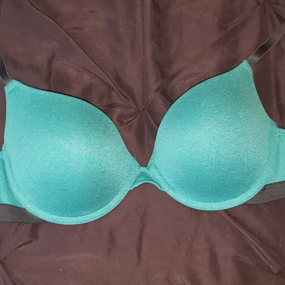 Intimates comfy t- shirt, push- up bra